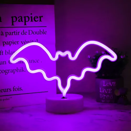 Vista 2 de Luces LED de murciélago de neón moradas, letreros de neón en forma de murciélago, luces nocturnas a pilas, lámpara de mesa de escritorio