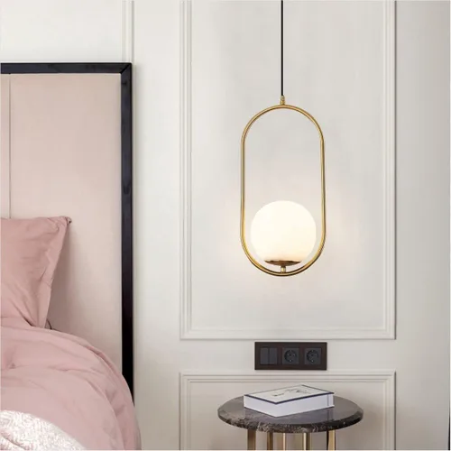 Vista 8 de KCO Moderna lámpara colgante de globo de vidrio de 1 luz, lámpara colgante dorada y blanca, iluminación colgante minimalista de latón cepillado