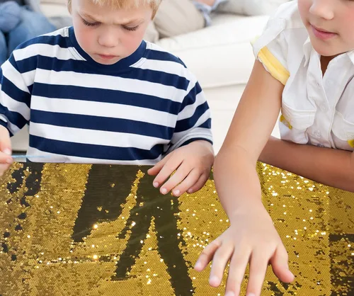 Vista 28 de Tela de lentejuelas reversible para pared sensorial para niños, lentejuelas grandes de 0.5 cm para grafiti sensorial para niños pequeños