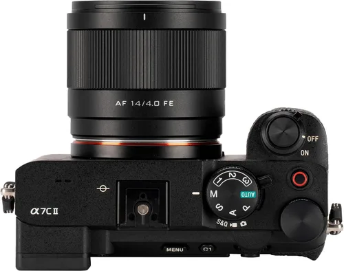 Vista 4 de Viltrox 14mm f4.0 FE, lente AF de 14mm f/4 E Mount de cuadro completo para Sony e-Mount, lente gran angular principal para Sony a6400 a6500 a6600