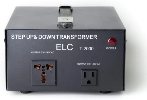 Vista 2 de Transformador de voltaje para aumentar o disminuir la tensión. 110 v/220 v, circuito de bloqueo de protección, de la marca ELC