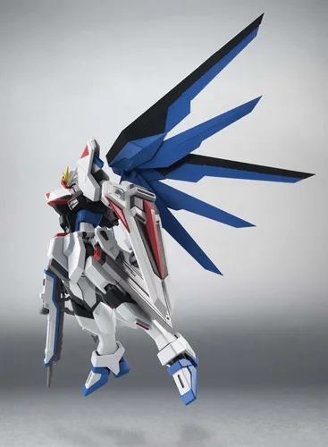 Vista 2 de TAMASHII NATIONS Bandai Robot Spirits Freedom Gundam Seed Figura de acción