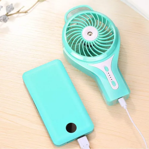 Vista 2 de Ventilador de nebulización de agua portátil de mano para viajes, funciona con batería recargable o alimentado por USB, humidificador y ventilador
