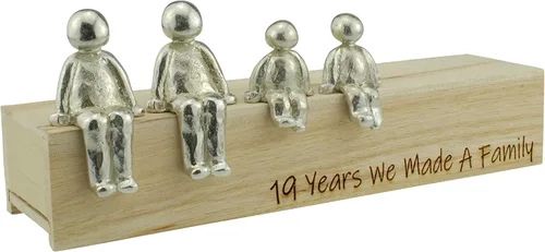 Vista 6 de Idea del 19º aniversario – 19 años hicimos un adorno de metal familiar – Elige tu combinación familiar (1 niño)