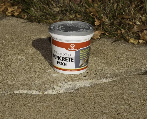 Vista 7 de Sika cryl Ready-Mix - Parche de concreto premezclado, gris, 1 cuarto de galón y Red Devil 0645 parche de hormigón premezclado, tubo de compresión