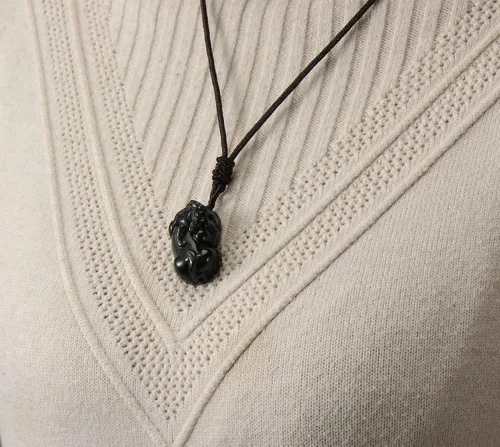 Vista 3 de Pixiu Pi Yao Colgante de obsidiana negra Feng Shui Amuleto Talismán Riqueza Lucky Feng Shui Colgante Collar, Obsidiana, Obsidiana
