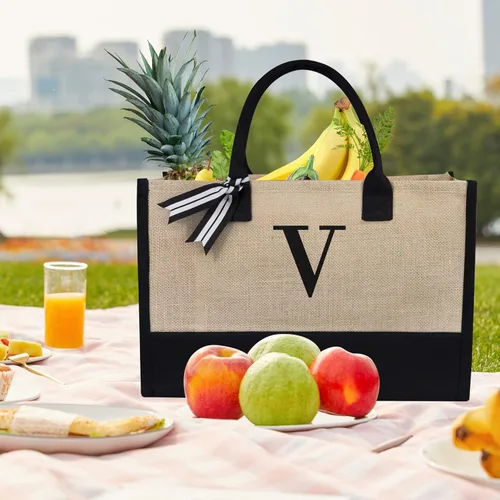 Vista 525 de TOPDesign Personalized Initial Canvas Beach Bag, Monogrammed Gift Tote Bag for Women