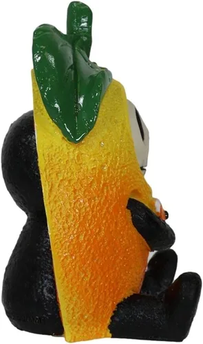 Vista 3 de Ebros Gift Furrybones Fruity Juicy Mikan, el esqueleto naranja japonés con hoja verde, huesos peludos, calaveras, esqueletos, escultura de Halloween