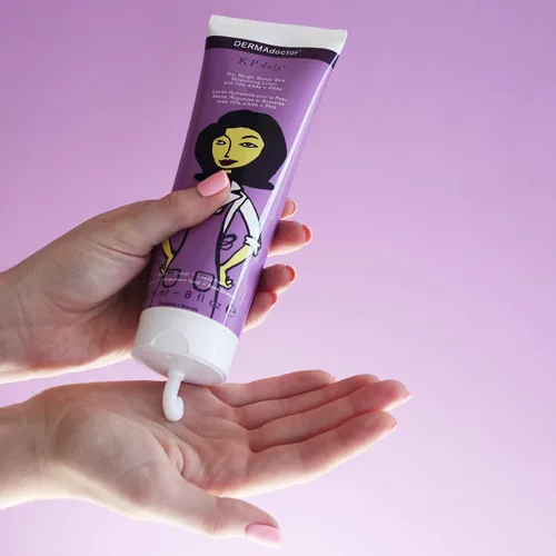 Vista 2 de DERMAdoctor KP Loción de servicio para terapia de piel seca áspera y con bultos con 10 AHA PHA 8 onzas líquidas