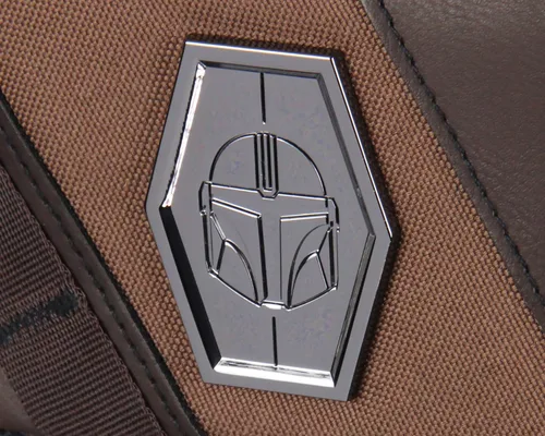 Vista 2 de Star Wars The Mandalorian - Cartera de metal para casco con apliques para hombre, Marrón