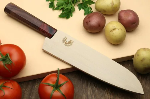 Vista 8 de Yoshihiro VG-10 Cuchillo de chef japonés multiusos de Damasco Santoku de 46 capas (mango de palisandro de 7 pulgadas)