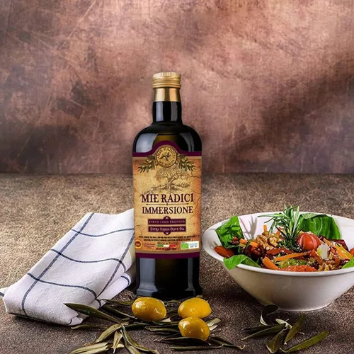 Vista 3 de Mie Radici Immessione D.O.P.- Aceite de oliva virgen extra prensado en frío orgánico Hecho de aceitunas sicilianas superiores Sabores afrutados
