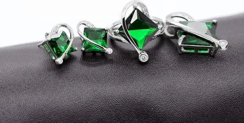 Vista 7 de Uloveido T295 - Juego de collar, anillo y aretes con topacio de cristal cuadrado grande