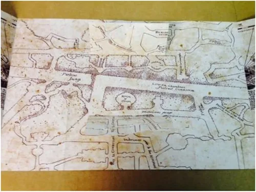 Vista 4 de Mapa del Merodeador de Hogwarts, mundo de Harry Potter de Warner Bros, edición limitada