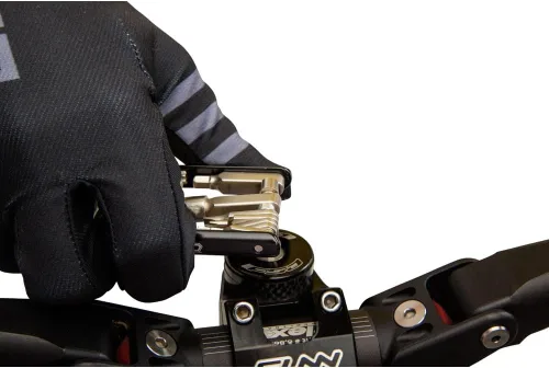 Vista 6 de MSR™ Herramienta MTB Multi con inflador de CO2