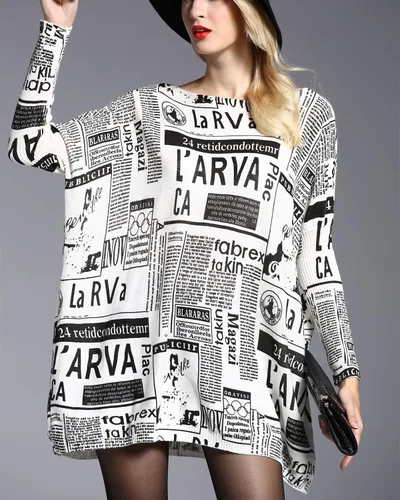 Vista 3 de ellazhu Sudadera de manga larga con estampado de periódico para mujer, cuello redondo, DH40