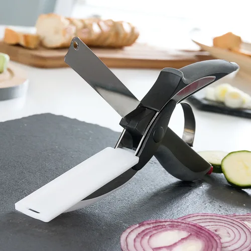 Vista 5 de Cuchillo-Tijera con Mini Tabla de Cortar Integrada Scible InnovaGoods
