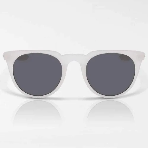 Vista 2 de Nike EV1136-070 KD Trace - Gafas de sol mate huesos claros color gris oscuro