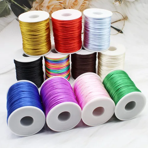 Vista 5 de Cordón de nailon negro de satén de 0.039 in x 109 yardas, cordón de seda satinada para pulseras, collares, fabricación de joyas, nudos chinos
