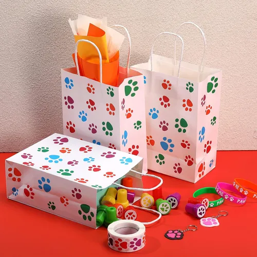 Vista 4 de Clabby 24 bolsas de regalo de papel con diseño de pata de perro, bolsa de papel con asas, recuerdos de fiesta de cachorros para gatos y mascotas