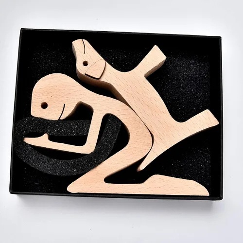Vista 3 de ISHINE Estatua de madera decorativa de madera para hombre y perro, hecha a mano, tallada, creativa, regalo para la oficina en casa, para hombres