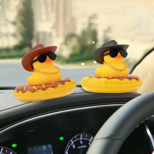 Vista 7 de wonuu Pato de goma para automóvil, decoración de pato amarillo con sombrero para el sol, anillo de natación, collar, gafas de sol para decoración