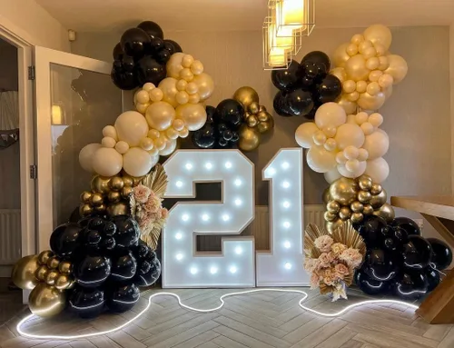Vista 3 de Kit de arco de globos negros y dorados, ADOINBY 140 piezas de globos de látex confeti negros, blancos y dorados metálicos de 18, 12, 10 y 5