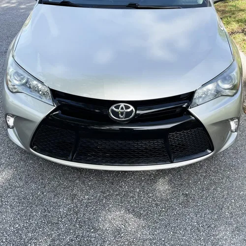 Vista 2 de SlickMod Chrome Delete Blackout Vinyl Overlay para Toyota Camry 2015-2017 Front Grill Trim (negro brillante)