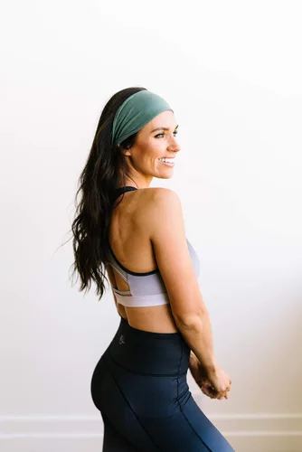Vista 131 de Maven Thread 4" Wide Workout Headbands for Women – Non-Slip Sweatbands for Gym, Running & Yoga