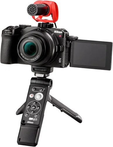 Vista 7 de Nikon Z 30 Cámara sin espejo compacta y ligera con lente NIKKOR 16-50mm con Kit del creador