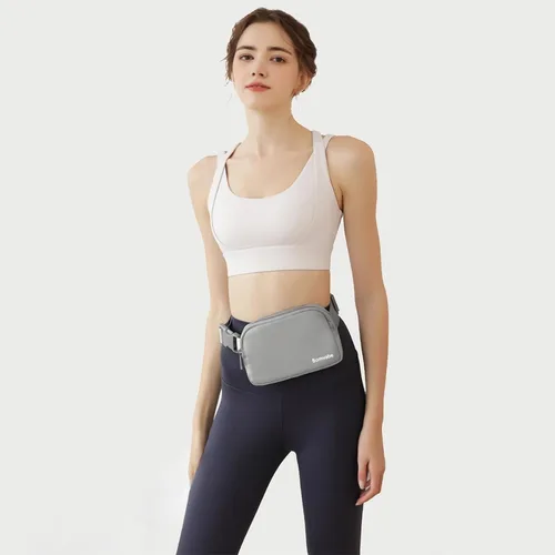Vista 27 de Cangurera cruzada para mujer, mini bolsa para cinturón de 1 litro con correa ajustable de 32 a 51 pulgadas, bolsa de cintura pequeña para viajes