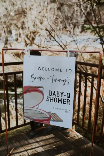 Vista 3 de Letrero de bienvenida personalizado para baby shower de barbacoa – Bun in the Oven Baby Shower Welcome – Cartel de baby shower – Decoración de baby