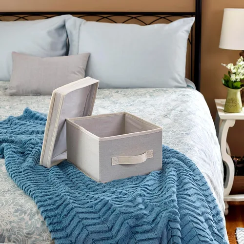 Vista 2 de Household Essentials 111 Caja de almacenamiento con tapa y asa, lona beige natural, tamaño mediano, ribete natural