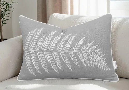 Vista 5 de Rudransha Funda de almohada lumbar con bordado de hojas de helecho botánico, 12 x 18 pulgadas, algodón marfil