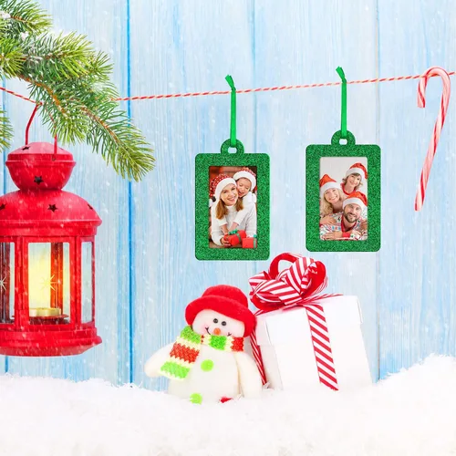 Vista 7 de Jetec 20 marcos de fotos de Navidad, mini marcos de fotos colgantes de fieltro, adorno colgante para árbol de Navidad, decoración familiar de Verde