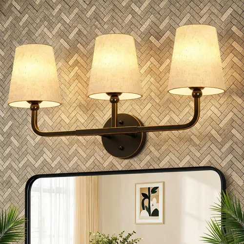 Vista 11 de MOKATNG Lámparas de baño, 3 luces doradas cepilladas, accesorios de iluminación de baño sobre espejo con pantalla de tela blanca acampanada