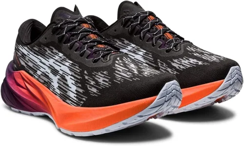 Vista 2 de ASICS NOVABLAST 3 Tenis de correr para mujer, BañoPapaya Naturaleza