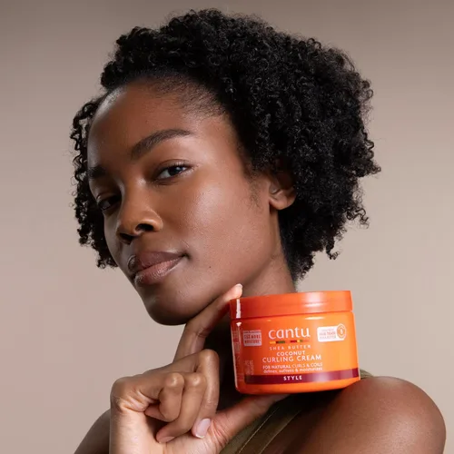 Vista 5 de Cantu Crema rizadora de coco con manteca de karité para cabello natural, 12 onzas