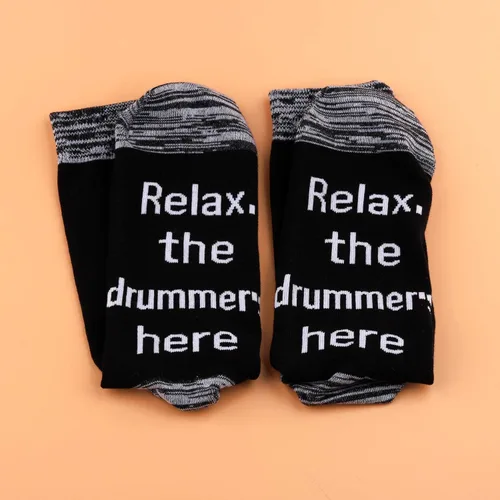 Vista 3 de LEVLO Inspirational Drummer Gift Calcetines para hombre Relajar el baterista Aquí Calcetines para amantes del baterista festivales músicos regalos