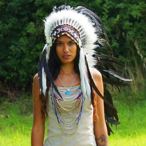Vista 27 de Novum Crafts Tocado de plumas Inspirado en indios nativos americanos Elige