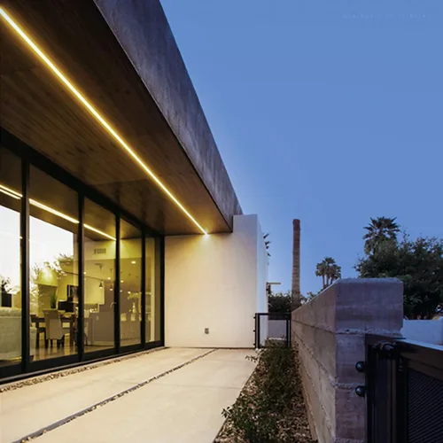 Vista 8 de TORCHSTAR Cuerda de neón LED de 50 pies para exteriores, IP67 impermeable, CA 120 V (150 pies máximo), certificado ETL y UL, decoración de edificios