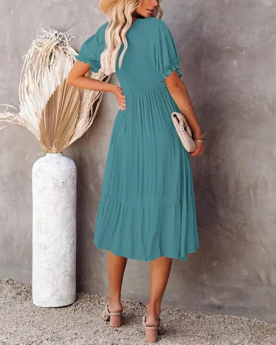 Vista 3 de PYGFEMR Women's Summer Empire Waist Dress Smocked Short Puff Sleeve V Neck Midi Dresses 2023 New