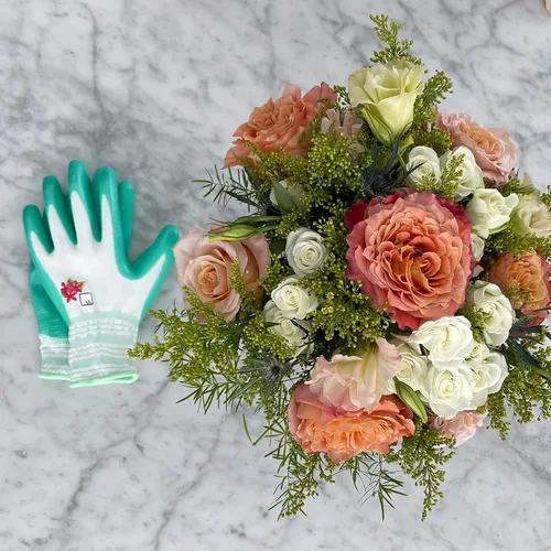 Vista 7 de ArtAK Guantes de jardinería para mujer, 3 pares, ligeros y transpirables, revestimiento de nitrilo, flexibles y protectores, lavables a máquina