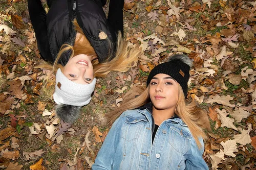 Vista 3 de Funky Junque Gorro de punto súper suave de poliéster cálido para invierno para mujer