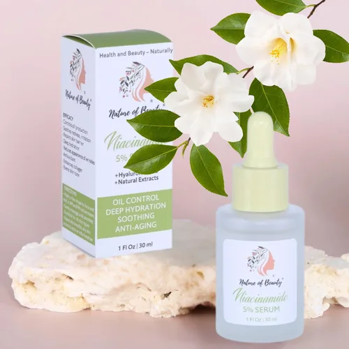 Vista 2 de Suero de niacinamida 5% – Suero facial de niacinamida con ácido hialurónico, extractos naturales – Control de aceite, minimizador de poros, calma
