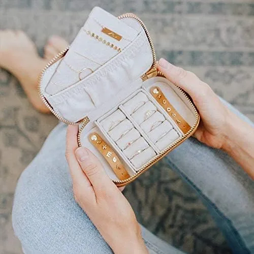 Vista 6 de Estuche de joyería de viaje caja organizadora de joyas de cuero con cremallera para niñas y mujeres regalo con collar de terciopelo aretes soporte