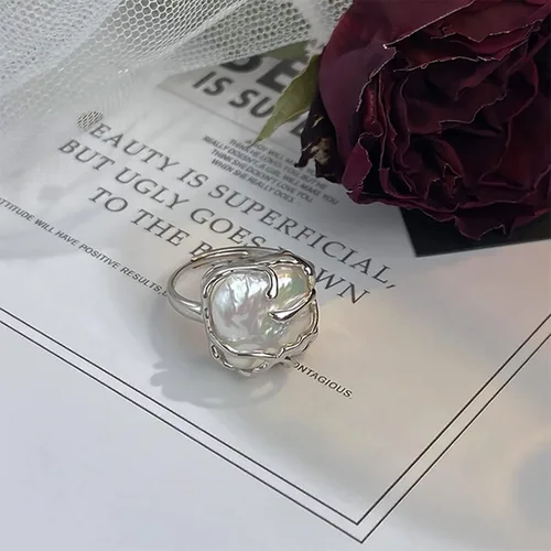 Vista 3 de HETICA Anillo de plata de ley 925 con perlas irregulares, anillo de plata de ley 925, anillo de declaración de moda adecuado para mujer, regalo