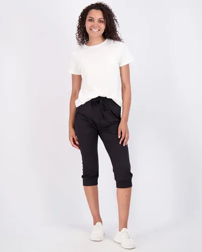 Vista 5 de Paquete de 3 pantalones capri suaves y sedosos para mujer, con puños, atléticos, cómodos, casuales, con bolsillos (disponible en tallas extragrandes)