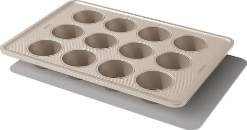 Vista 18 de OXO Good Grips - Juego de bandejas para hornear antiadherentes Pro de 2 piezas