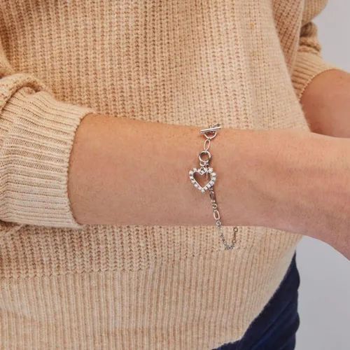 Vista 3 de Kendra Scott Pulsera delicada de cristal de corazón Ari, joyería de moda para mujer, Cristal, Circonita cúbica